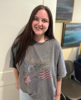 Emily-Poitras Emily-Poitras